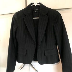 Banana Republic cropped black blazer